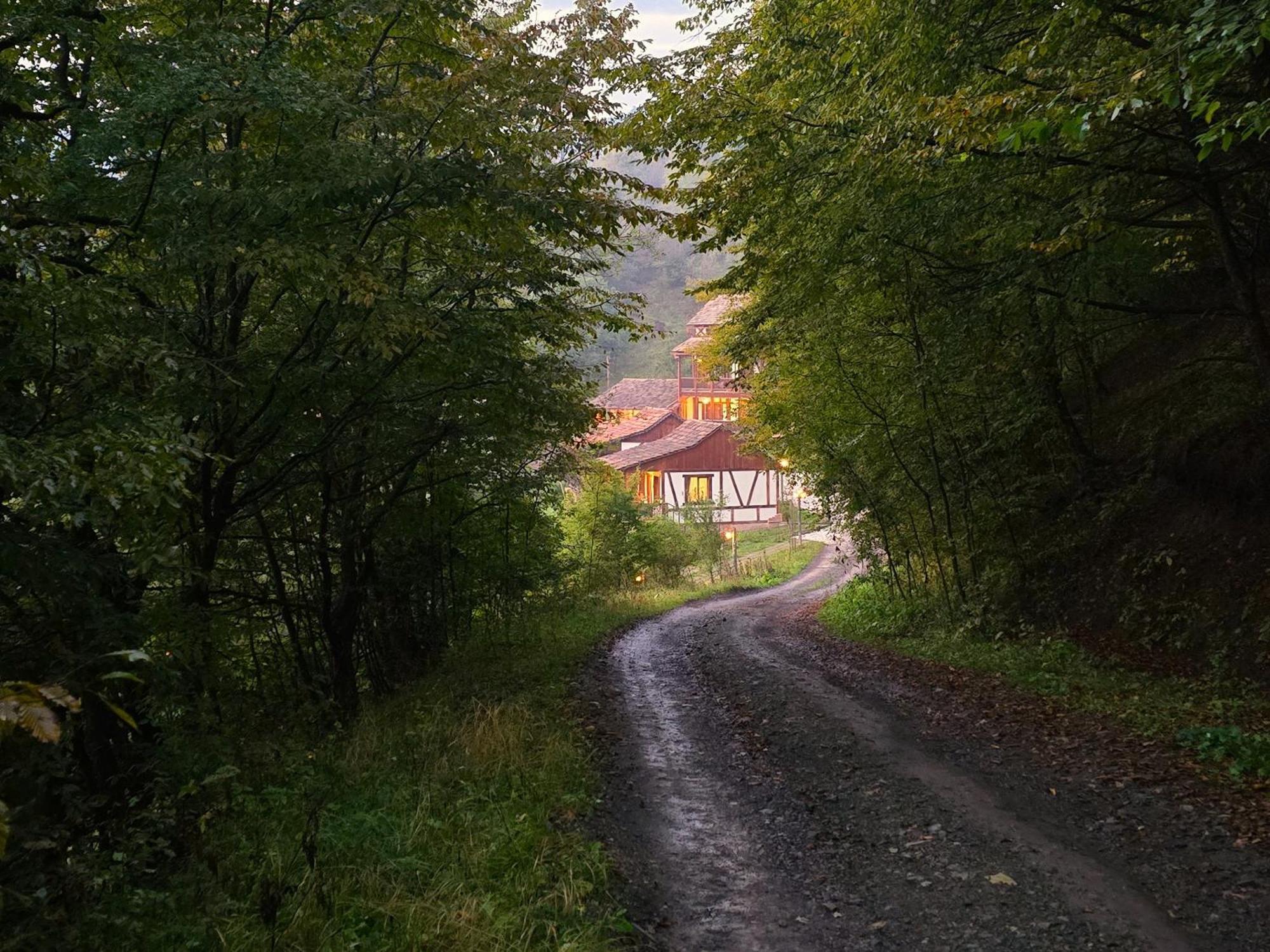 Ecokayan Dilijan Resort Hotel Dış mekan fotoğraf